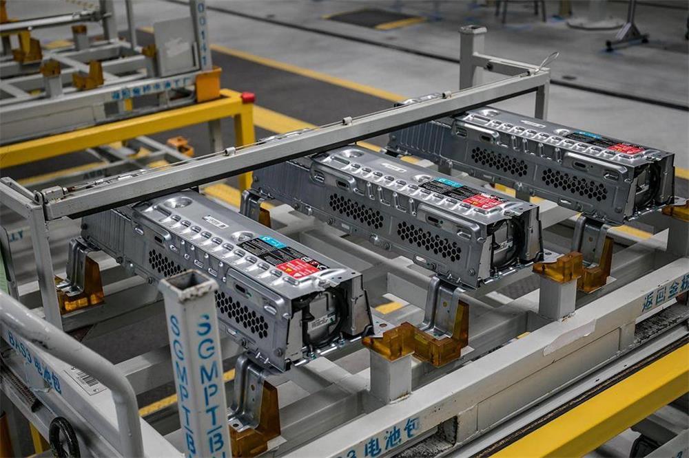 LiFePO4 Batteries VS Ternary(NMC) lithium batteries